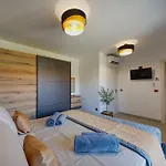 Pieron&bavigo With Pool, Jacuzzi And Sauna - By Istrabook Villa Marčana