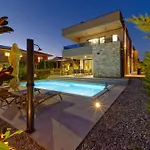 Pieron&bavigo With Pool, Jacuzzi And Sauna - By Istrabook Villa Marčana