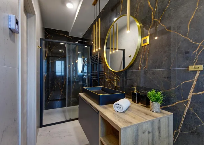 Pieron&bavigo With Pool, Jacuzzi And Sauna Marcana